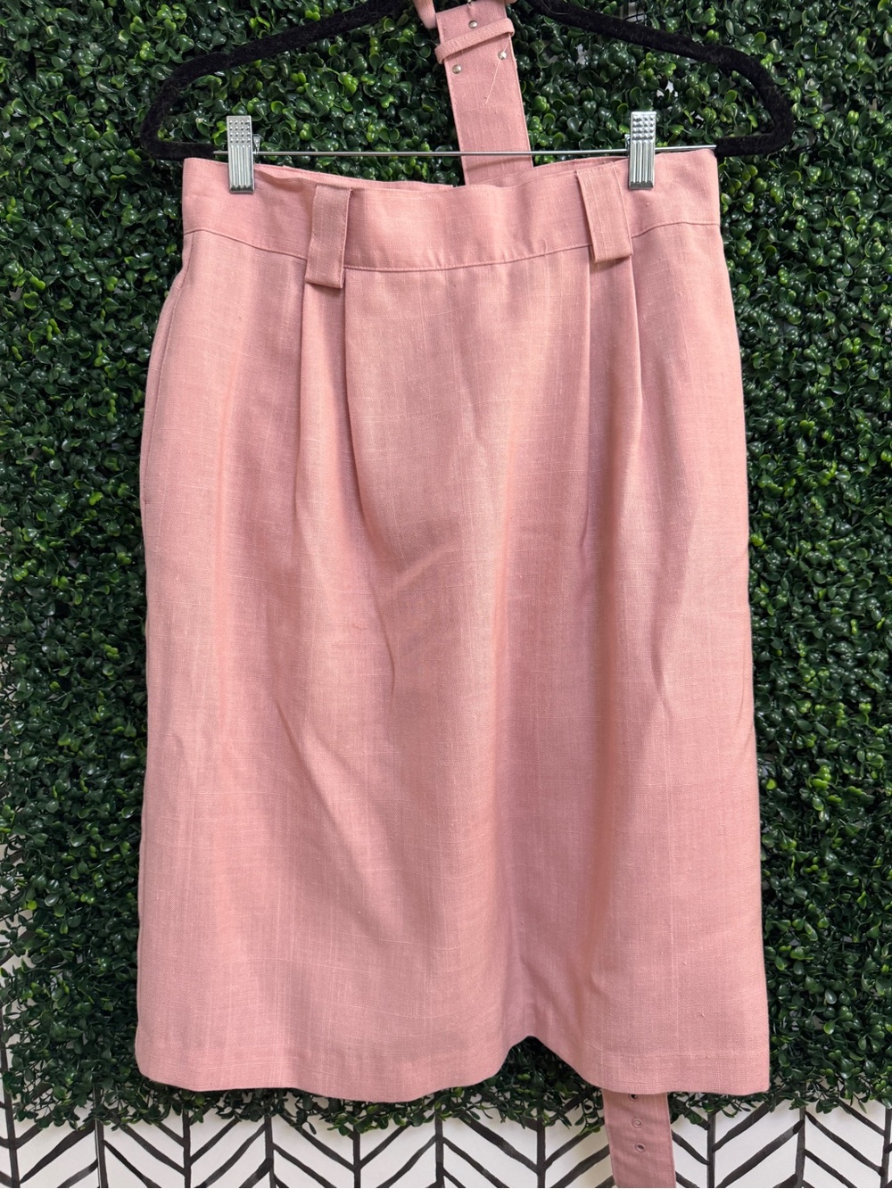 Vintage jessica Scott belted pencil skirt